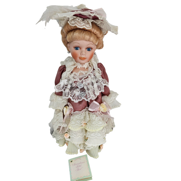Porcelain Anastasia "Missy" Fine Bisque Cynthia Woodie Heritage Dolls 12" Tall - Picture 2 of 15